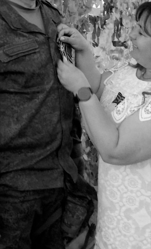 Секретарь первичного отделения Всероссийской политической партии "Единая Россия" Петрова С.А., заместитель секретаря первичного отделения Кибка О.Л. и члены партии организовали торжественное мероприятие, посвященное Дню...