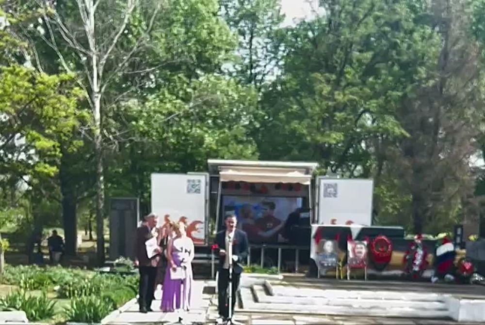 Александр Фомин: 9 мая 2025 г. выступил на торжественном митинге в честь 80-летия Победы над фашизмом