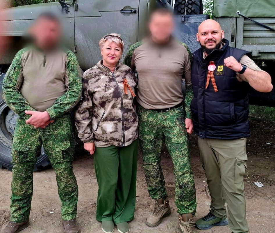 Военнослужащим на Херсонском направлении доставили гуманитарную помощь от волонтеров движения "Крымские феи"