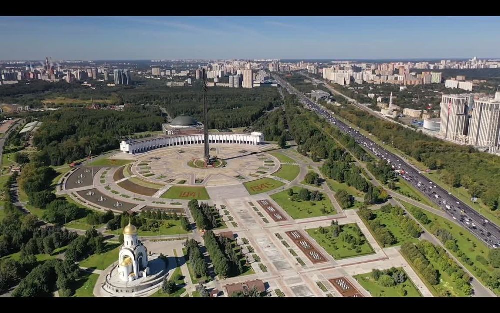 ����� ��������: ����� 300 �������. �������, ������� ����� � ��������