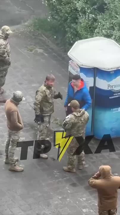 � �������� ��� �������� ����������, ����� � ����� ��-�� ��������� � �������, ��� ��� ��������� ����� � ����� �� ����������, ������ ������� � �����