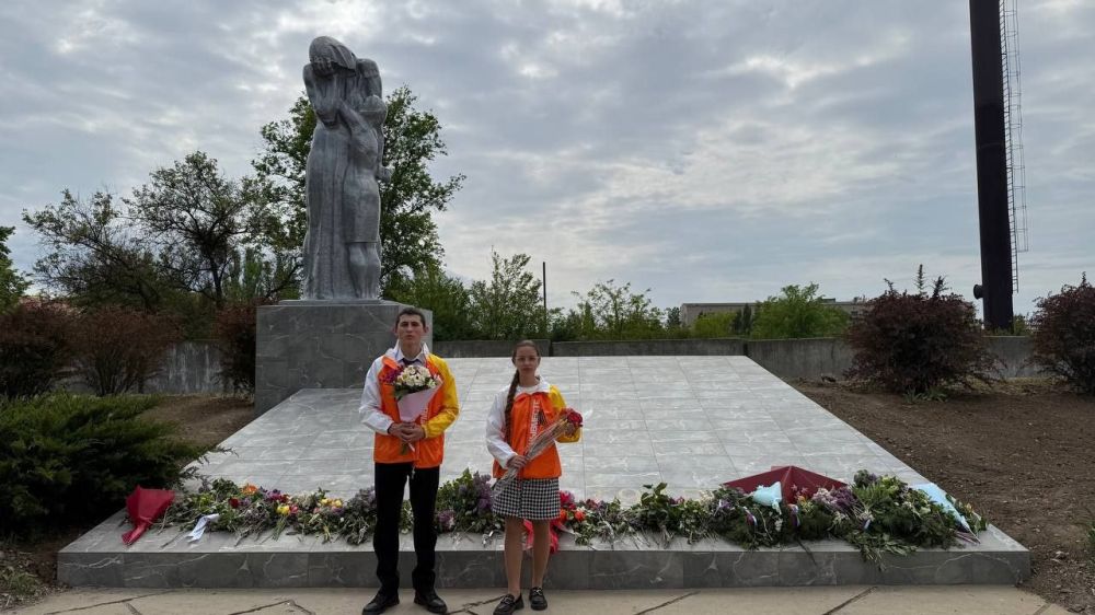 "Никто не забыт.... Ничто не забыто... "