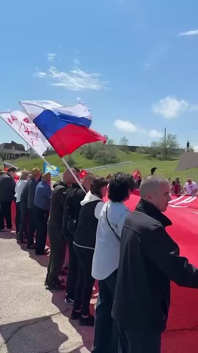 ���������� �� ���� �� ������������ 80-����� ������� ������ � ���������