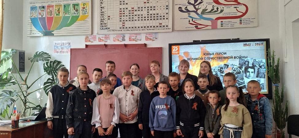 � ���������� � ����������� �� � ������ ������ �����������, ������������ � 80-����� ������� ������