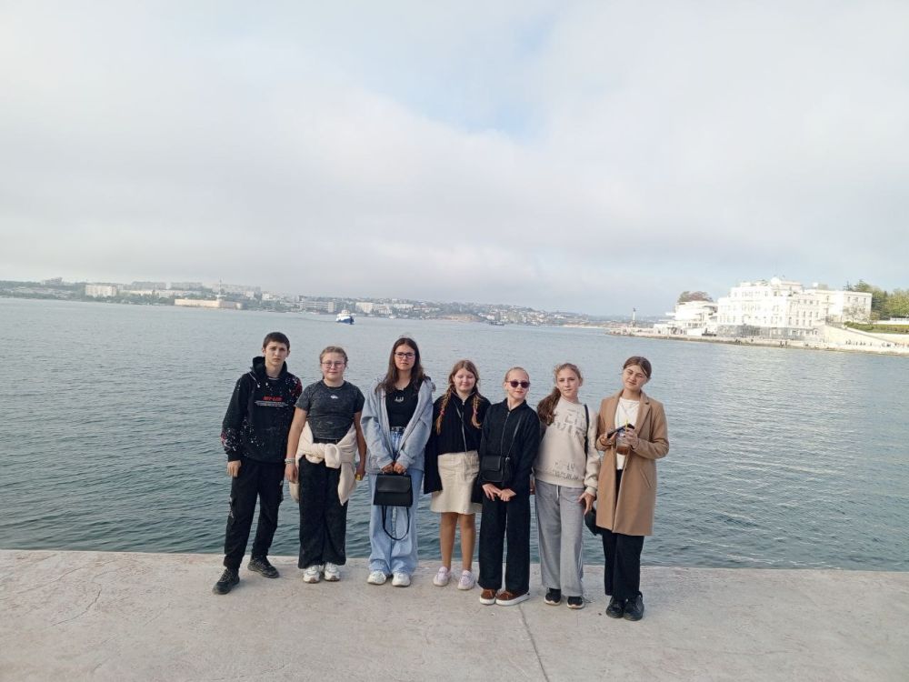 Ребята ансамбля "Привольские ложкари" из образовательных организаций Каланчакского района побывали в г. Севастополь