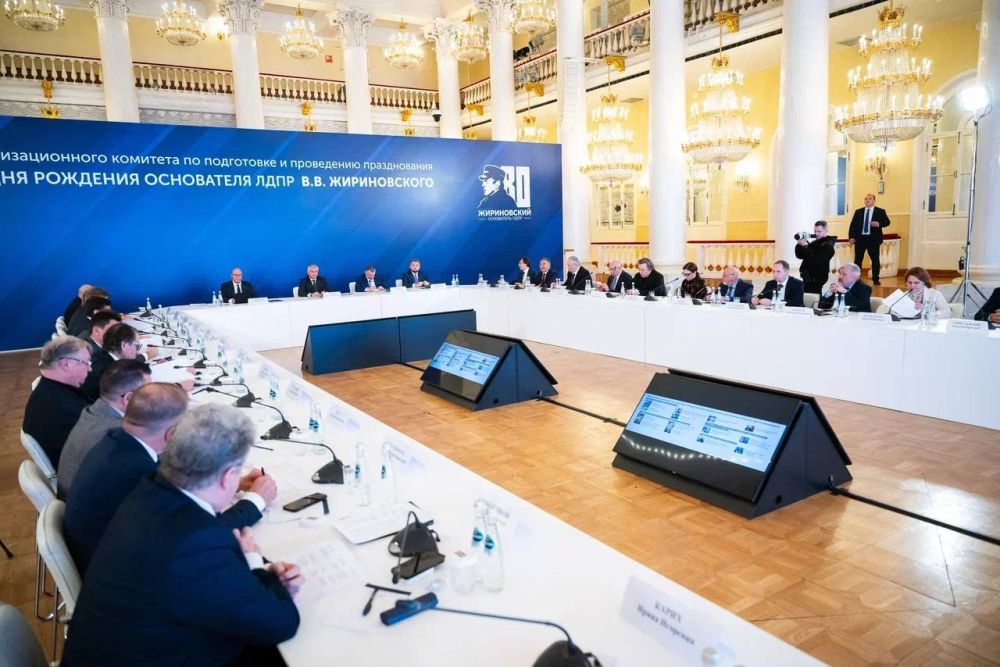 ���� �������: ���������� ������ ��������� ���������������� �������� �� ���������� � ������������ 80-����� �� ��� �������� ���������� ���� ��������� ���������� ������������