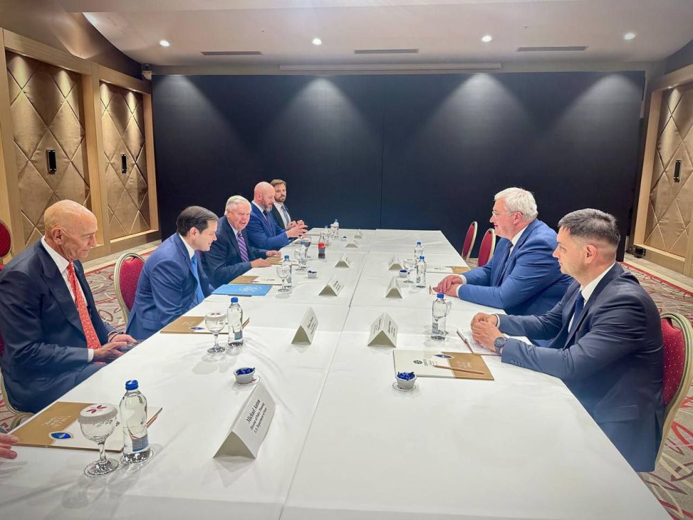 ������ ����������� ������ � ������� � �������� ����������� � 10:00 ���, ������� �������� ����