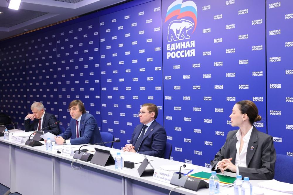 ������� ������� � �������������� ������� ������������� ���� �� ���������� � ������������� ���������� �����������