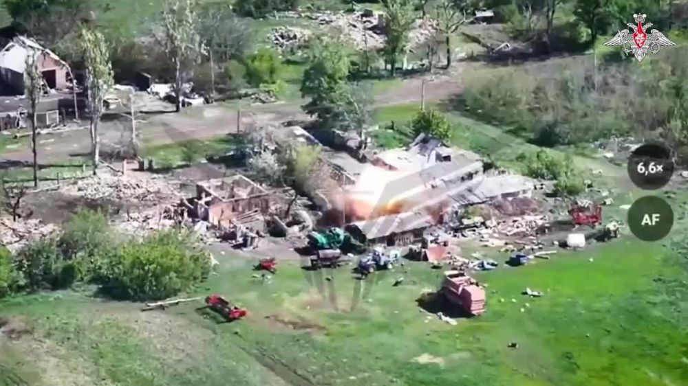 ������� FPV-������ ������ ��������� �������� ����� ����, ������������� �������, ���� � ������� ������� ��� � ���� ����������� ������� ��������