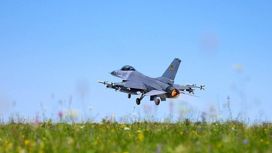 �������� ����� ������� ��� ���� ����������� F-16