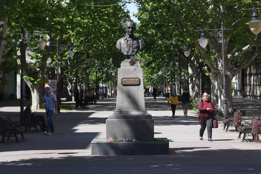 �������� ����� �������� ���� � ������������ 300-����� �� ��� �������� ��������