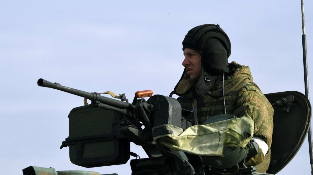 Длительное перемирие может помочь провести денацификацию Украины и установить настоящий мир — историк