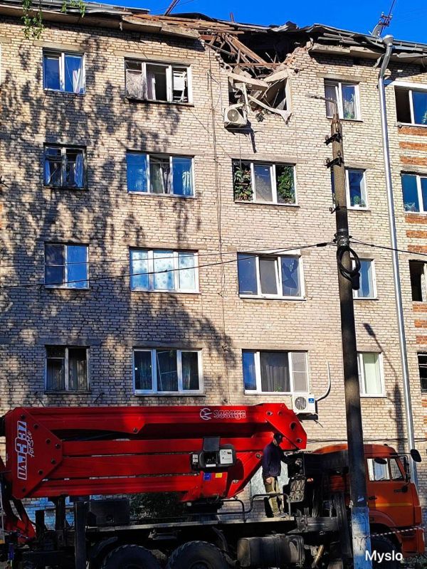 Тула: Вражеский беспилотник попал в дом по ул. Пролетарской. Жильцов расселили