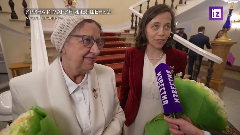На двоих — 23 ребенка: Мария и Ирина Ильяшенко, получившие сегодня из рук Владимира Путина орден "Мать-героиня", рассказали "Известиям" секрет семейного счастья