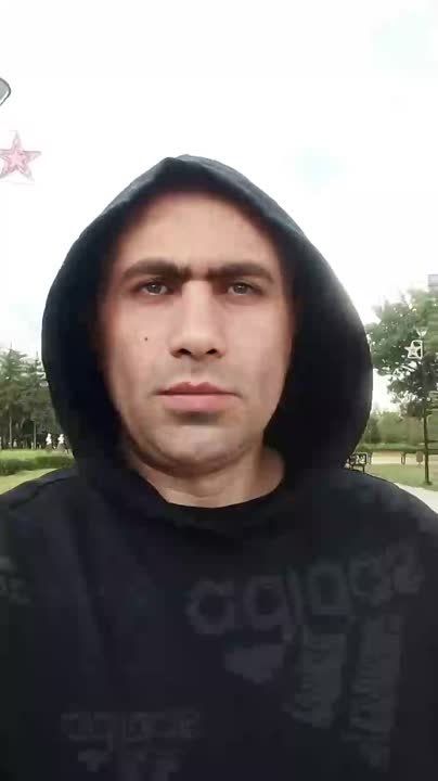 Беженец из Краматорска. Подписчик уехал в русский Луганск из заселенного ВСУшниками Краматорска после бесконечных угроз от боевиков, разместивших под его квартирой склад БК Подобных историй уже набралось на полнометражный...