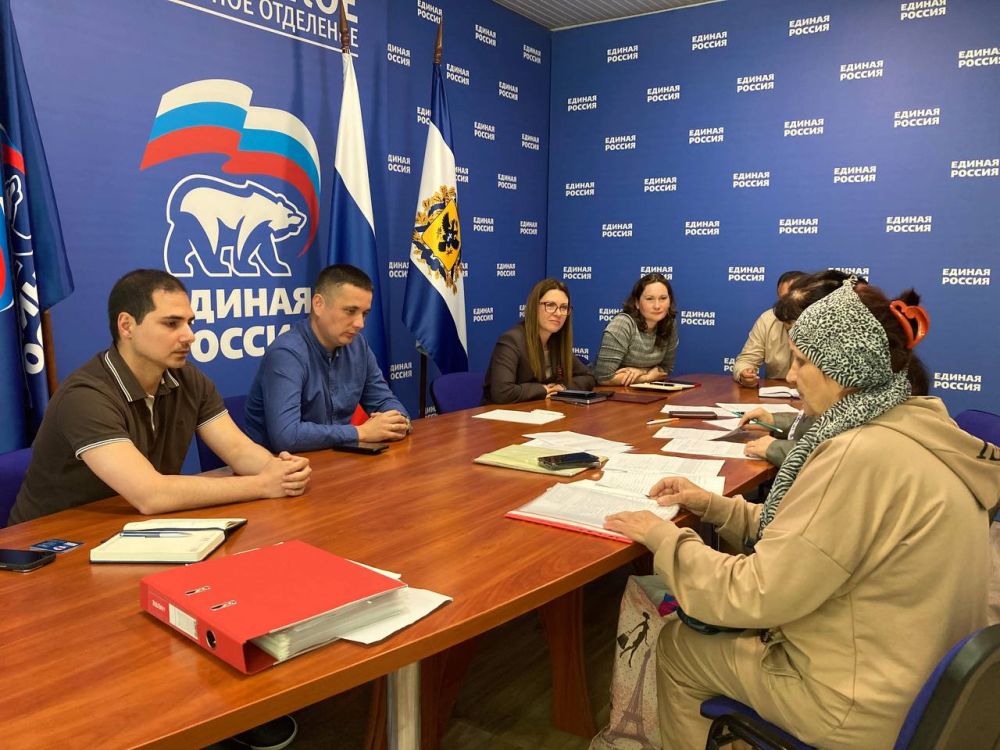 Прием участников СВО и членов их семей по жилищным и земельным вопросам прошел в Херсонской области