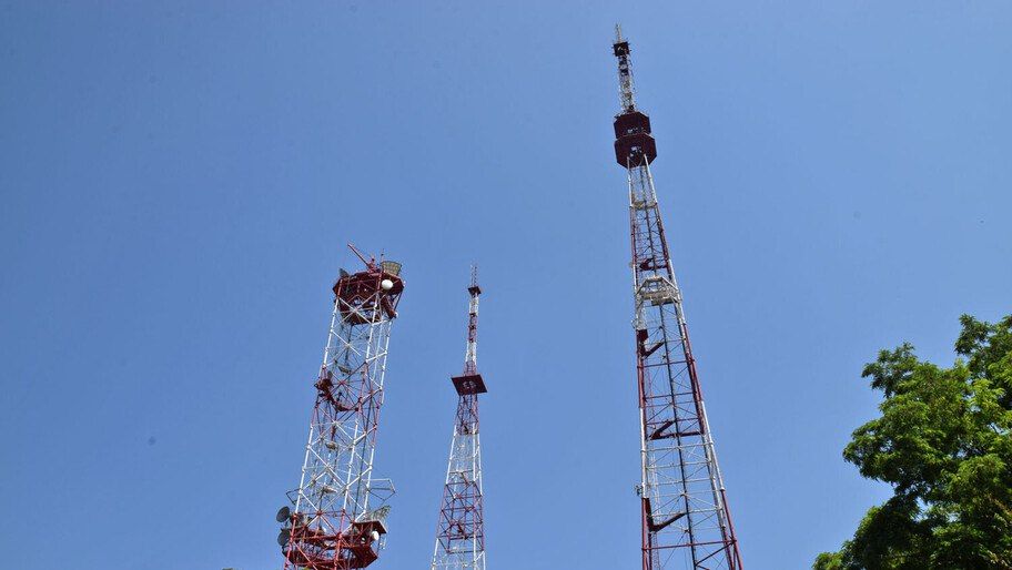 «Беззлобие» и «Хрюкостяг». «Радиостанция судного дня» вышла в эфир с новыми шифрами