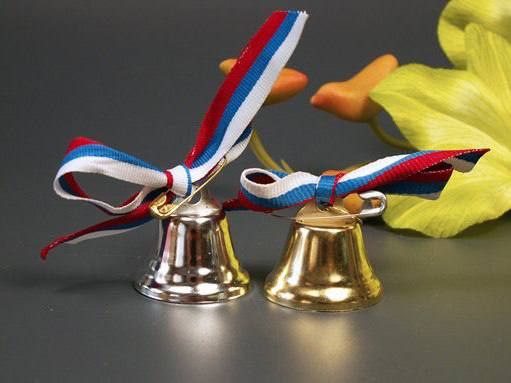 Коллектив Херсонского регионального отделения ЛДПР сердечно поздравляет всех выпускников с последним звонком