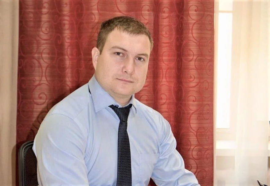 Обвиняемый в мошенничестве при строительстве в новых регионах вице-губернатор Кубани Александр Нестеренко заключен под стражу, он согласился с обвинением, сообщила пресс-служба судов края