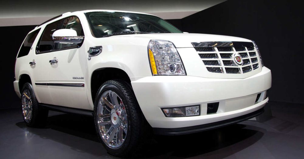 ����������� ����� �������� � ���������� Cadillac � ��������� 6 ��� ������