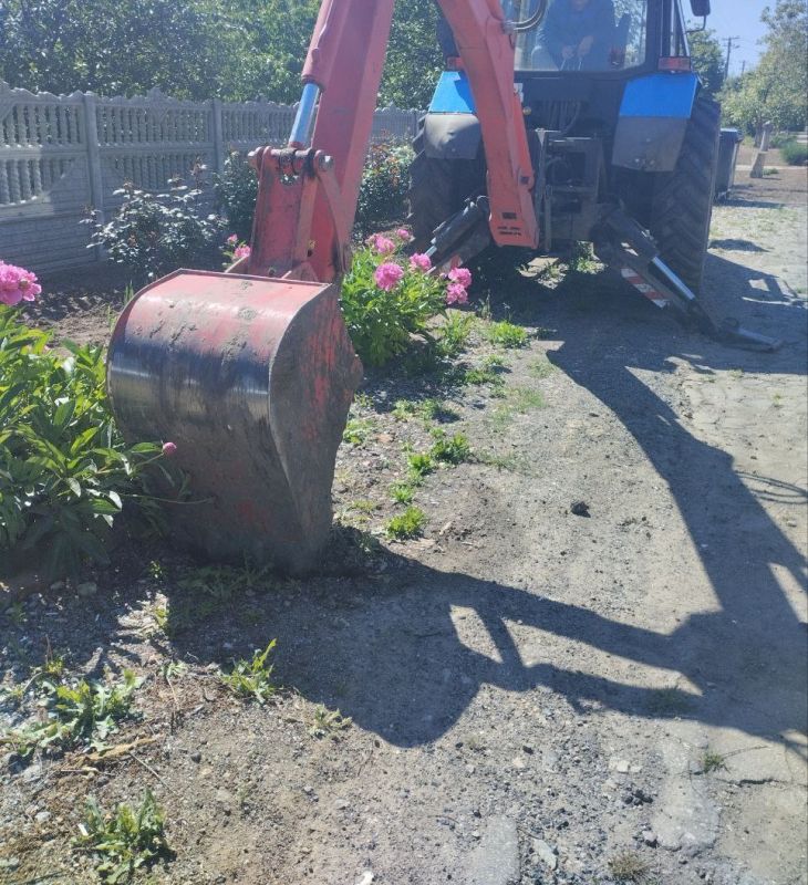 Ремонт сетей водоснабжения и благоустройство территорий в Верхнерогачикском округе