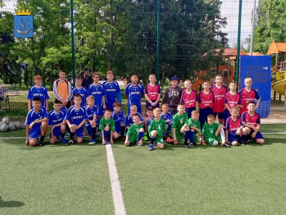 На базе Центра развития физической культуры и спорта «Джарылгач» прошли футбольные матчи