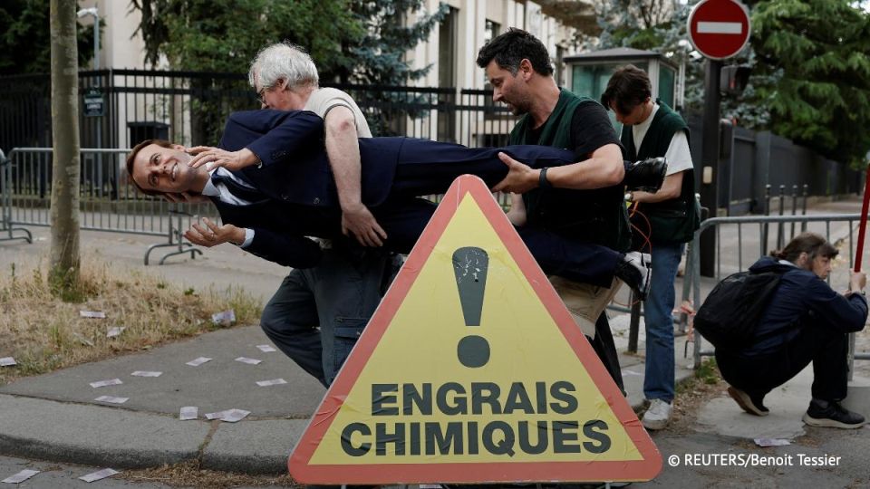 ������ ������� ������ �� ����� �������� ����� � ������, �������� ����� Franceinfo