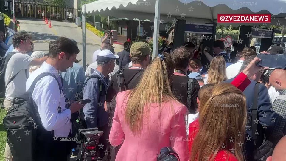 ����� �������� �����-������ ���������� ��������� ����� ����������� � ��������, �������� ������������� "������"