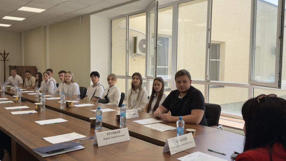 ���������-���������� �������� ����� ���������� ��������������� ������� ������� ���� � �������������� ��������