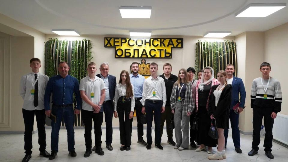В Правительстве Херсонской области прошёл "День молодёжного самоуправления"