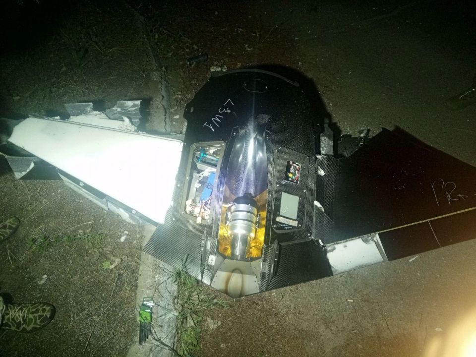 В Пролетарке мирный житель ранен в результате ракетного обстрела ВСУ кассетными боеприпасами, сообщил Владимир Сальдо