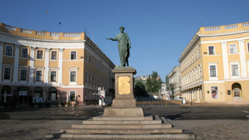 ������ - ������� ����, ������ - ���������� ���� �� ������: ������ ����� � ������ �������