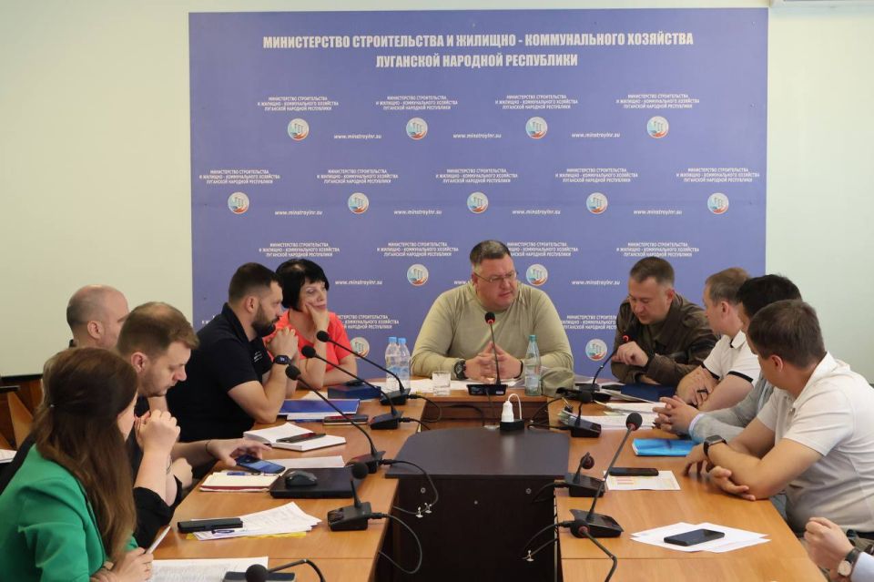 ������ ��������� ����� �� ���������� � ������������ ������������� ������ � �������������� ��������