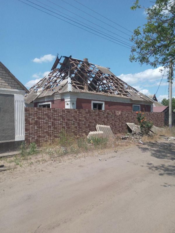 В Раденске в результате обстрела ВСУ ранен мирный житель, сообщил Владимир Сальдо