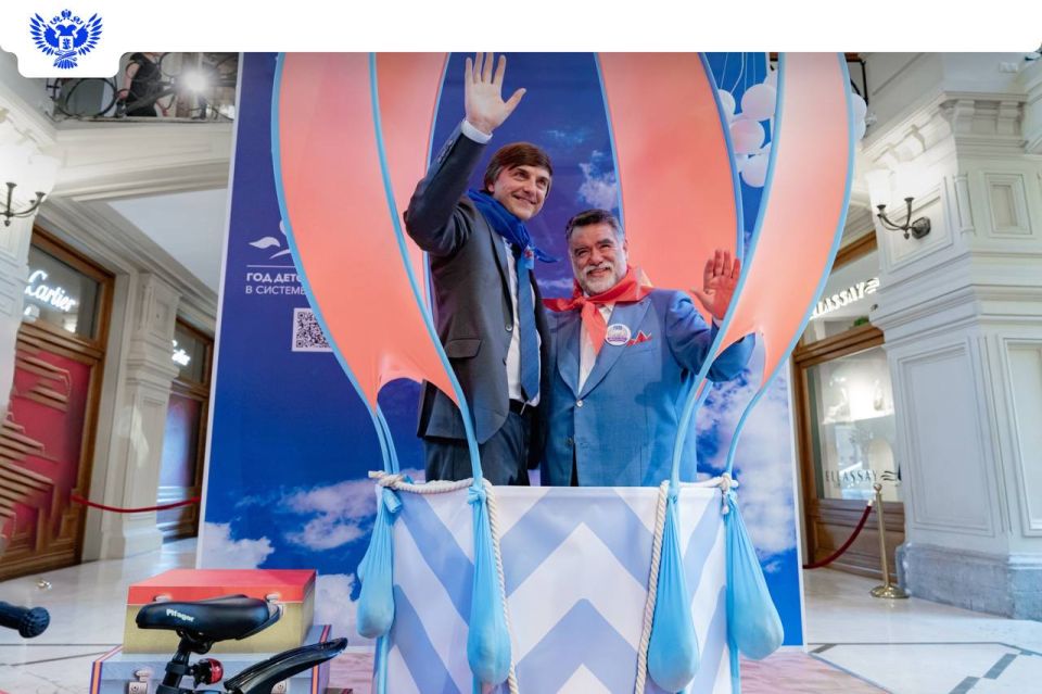 ������ ������� ������� �������� � 100-����� �������