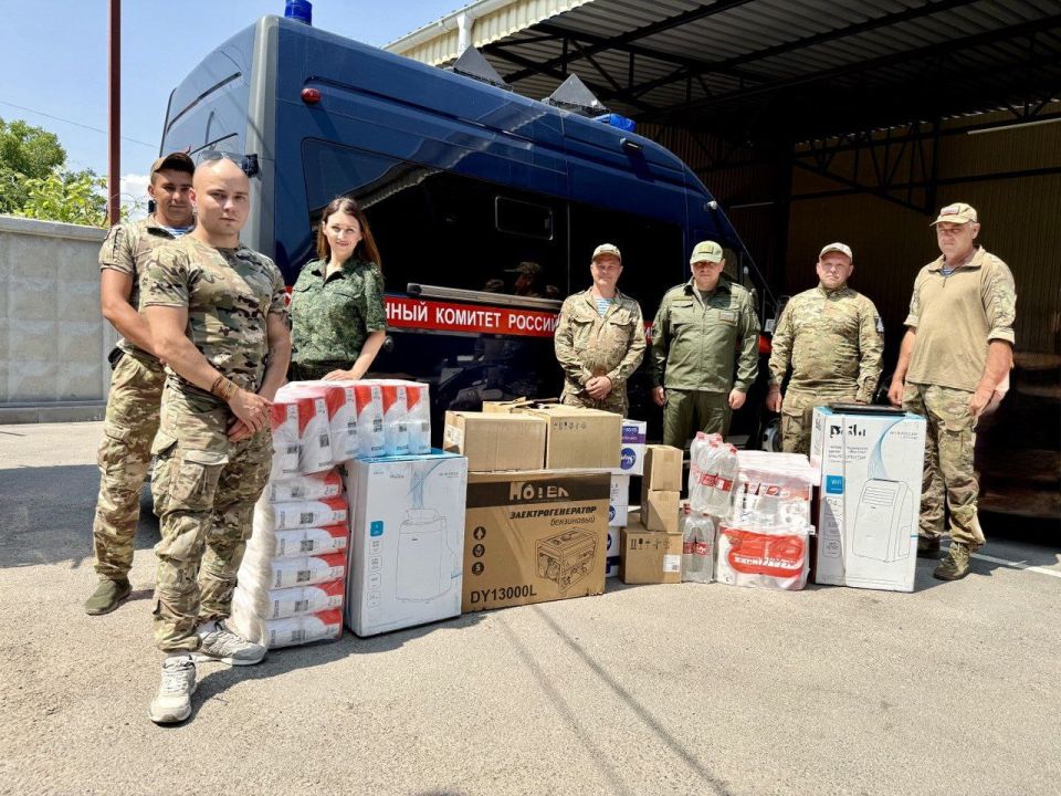 В преддверии Дня России сотрудники Следственного комитета передали гуманитарную помощь бойцам СВО