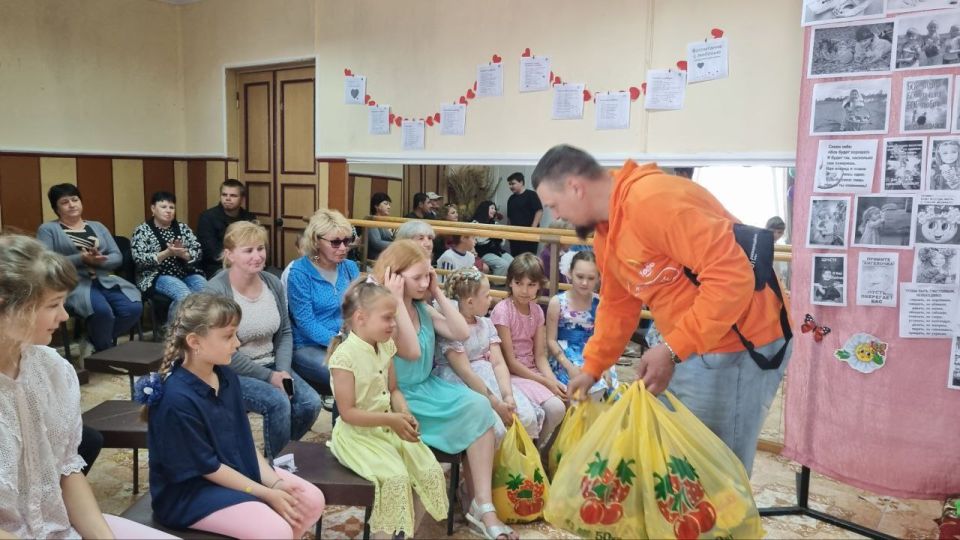 Валерия Петрусевич: #МЫВМЕСТЕ филиал Новая Каховка ко Всемирному провели мероприятие для деток Новокаховского городского округа городе Новая Каховка, в Днепрянах