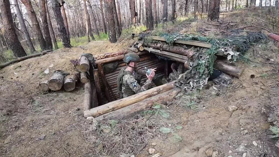 Владимир Сальдо: На Каховском направлении расчёт 120-мм миномёта ульяновских десантников уничтожил командно-наблюдательный пункт ВСУ на правом берегу Днепра