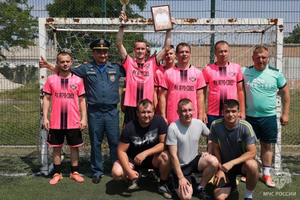 Определены победители турнира по мини-футболу