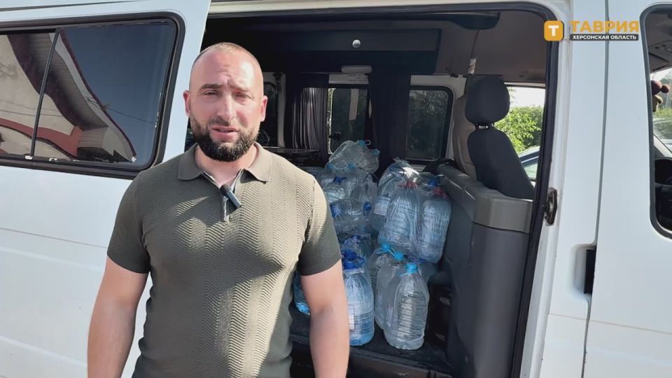 Военнослужащим 17-го танкового полка передана гуманитарная помощь