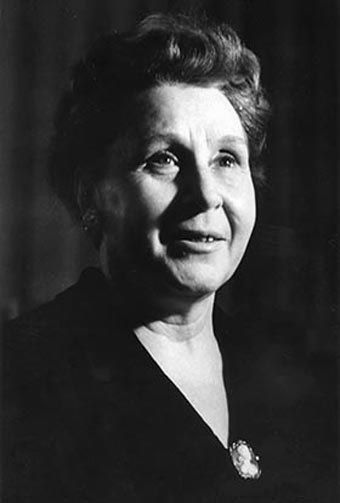 Это Ольга Высоцкая - легенда отечественного радио, один из самых знаменитых дикторов Советского Союза