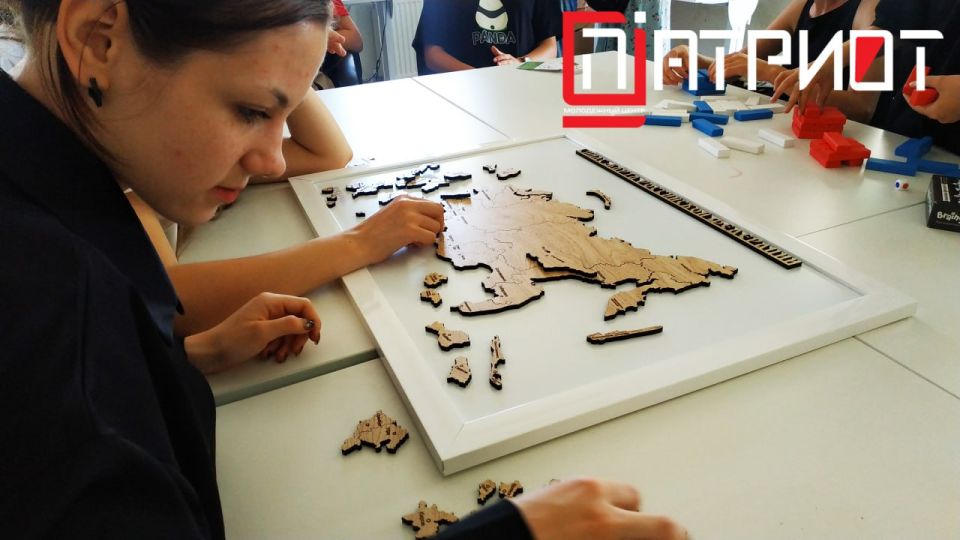 ЗНАЮ РОССИЮ — СЛУЖУ ОТЕЧЕСТВУ!