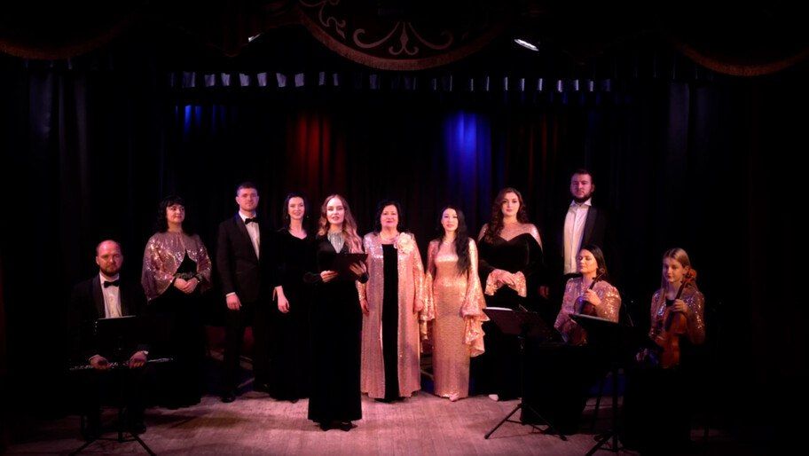 Артисты Адыгеи поздравили жителей Херсонской области с Днем России