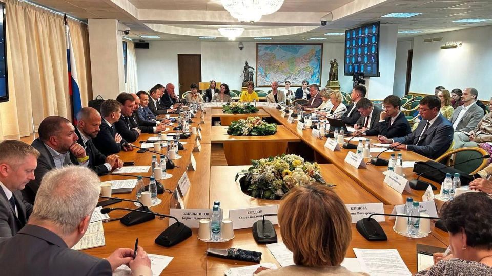 �� ���� ��� ������ ���������-������������� ����� � �������-������������ ��������� - ����� ��ջ