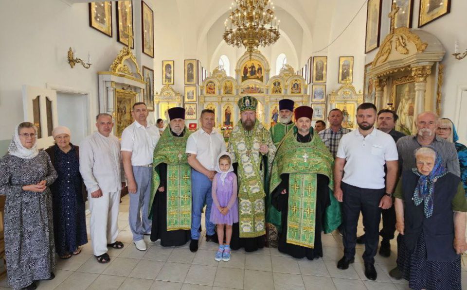 Александр Дудка: 12 июня, в День России, епископ Скадовский и Алешкинский Филарет совершил молебное пение в Свято-Сергиевском храме г. Скадовска