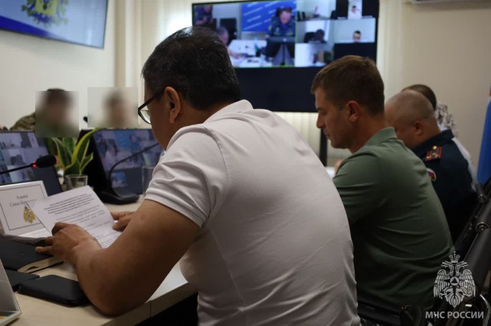 Сотрудники МЧС Херсонской области рассмотрели вопросы засухи