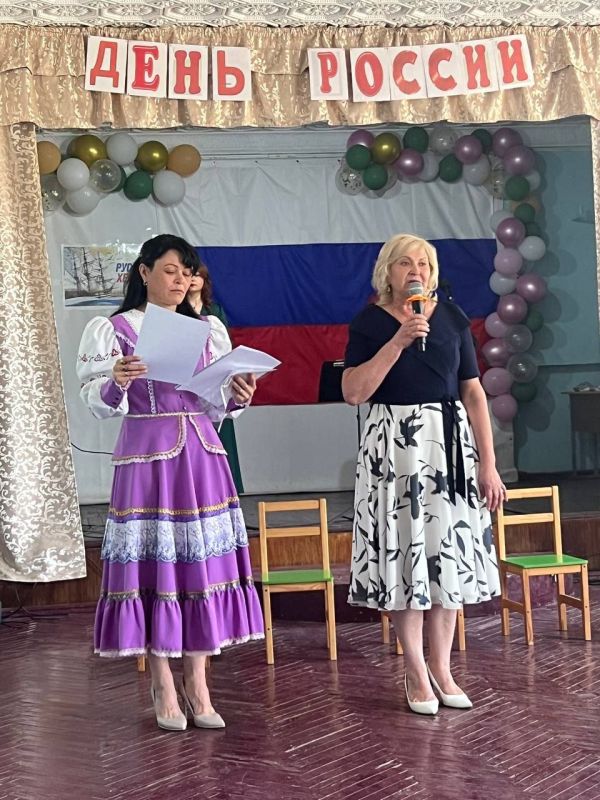 В Преображенке отметили День России праздничным концертом и чествованием волонтёров