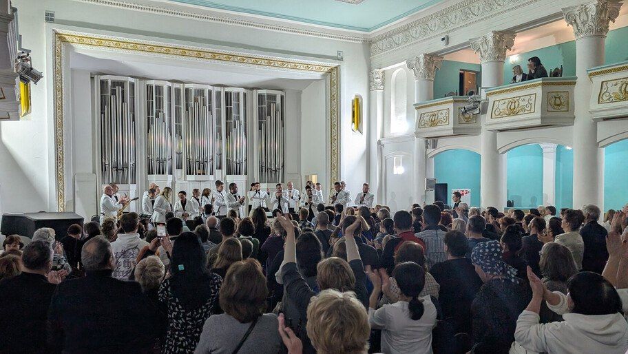 ���������� ������� ������������ �������� � 33 �������� ������ � ������� ������������� � ��