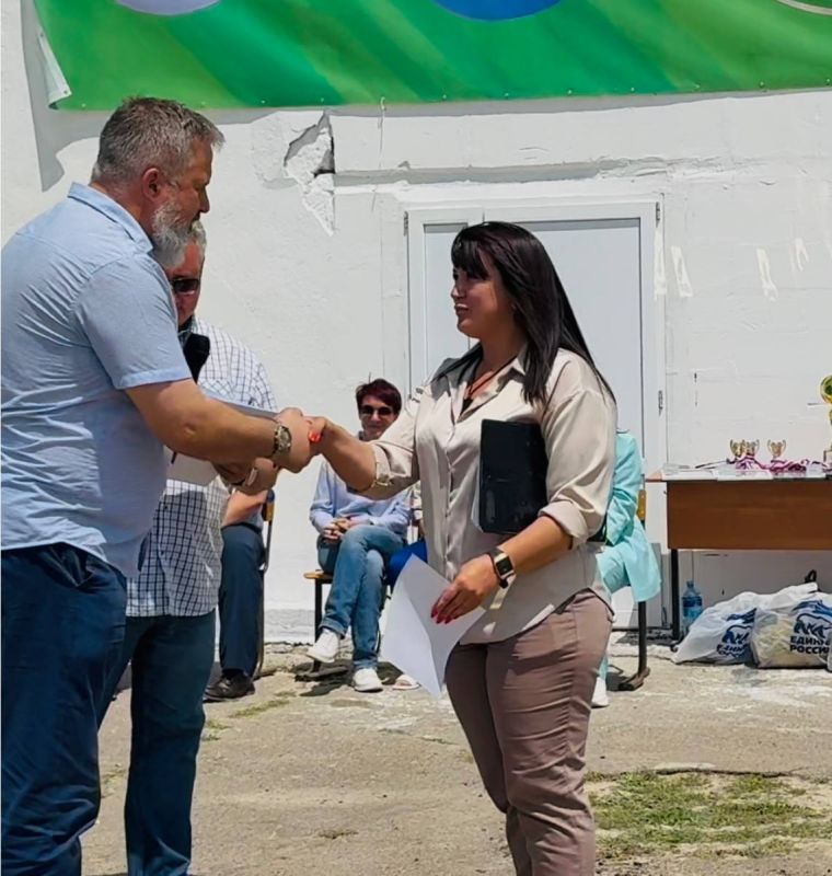 � ��������� �������� ����� ������������� � �������� � �������� ������ � ���� ������