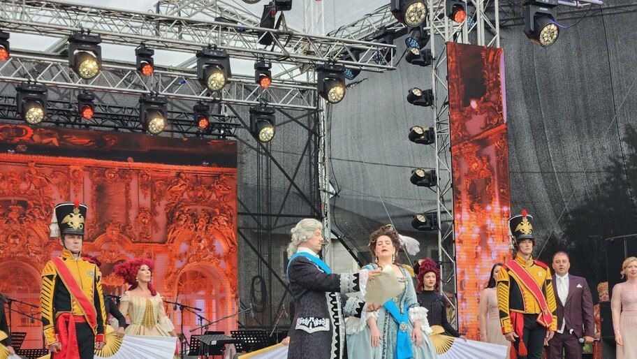 ������ ������� ������������� ��������� ������-����� � �����������